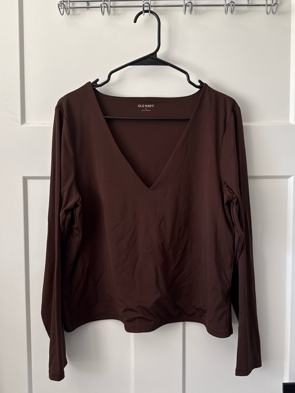 Old Navy Workout Long Sleeve Top - Brown V-Neck